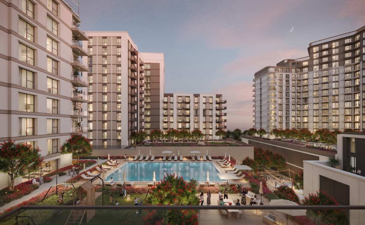 Swimming pool and fitness center in Alton community